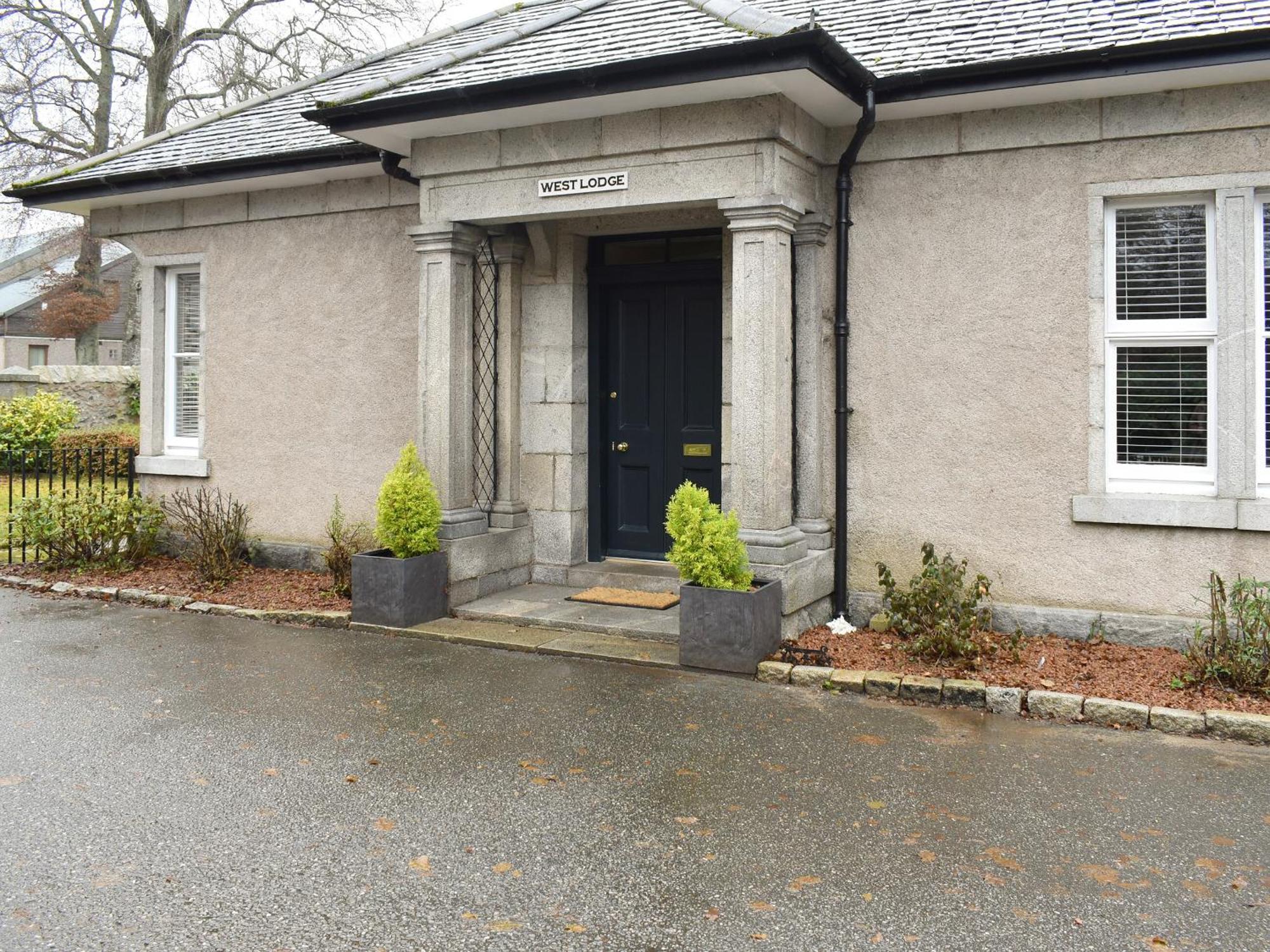 West Lodge Banchory Eksteriør billede